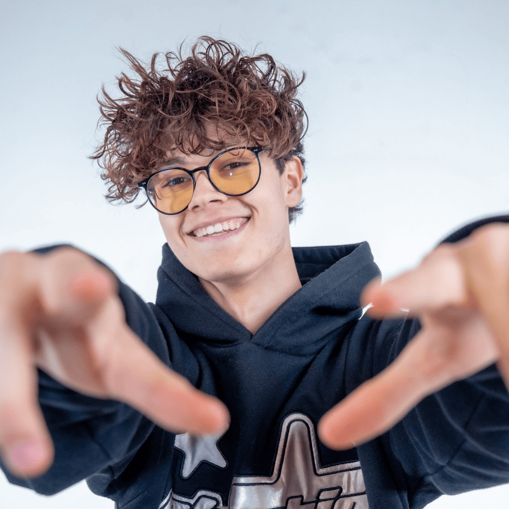 Elijah Schwiiz